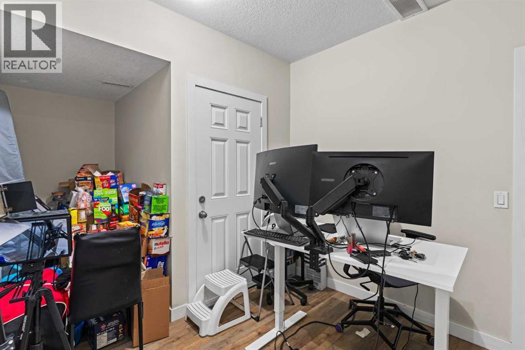 #5105 333 Taralake Way NE - 32