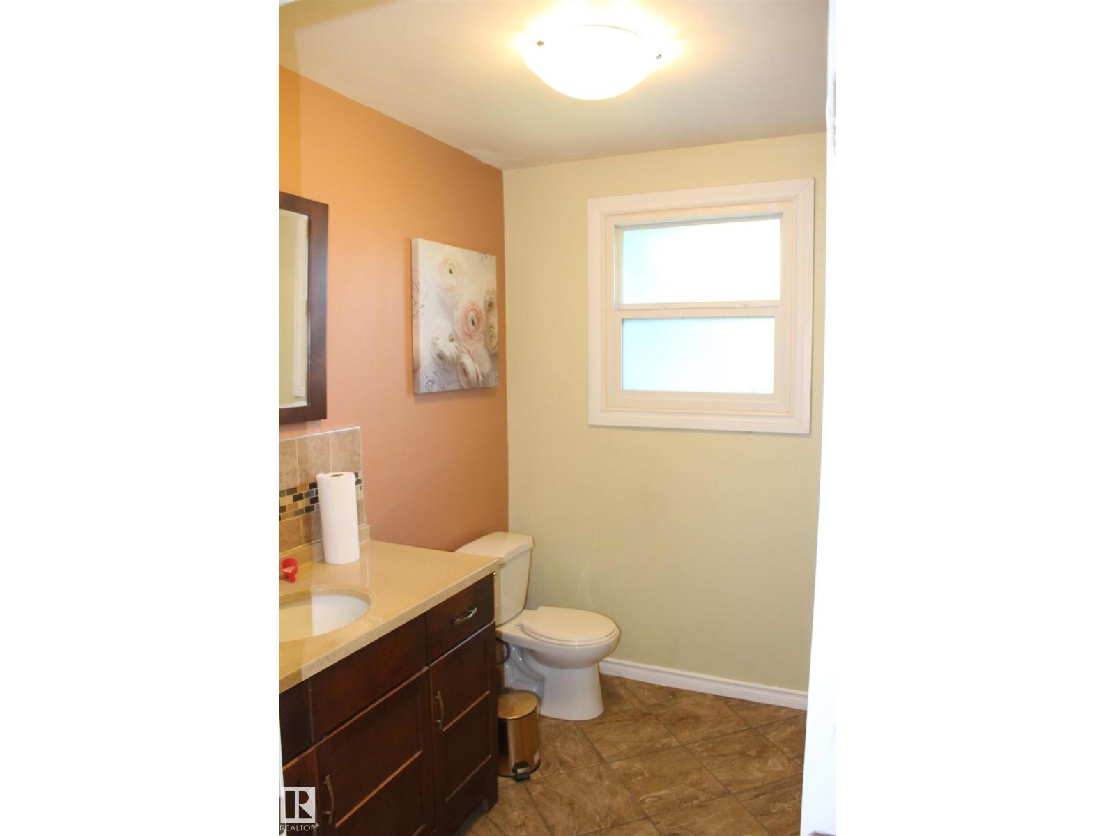 12432 134 ST NW - 20