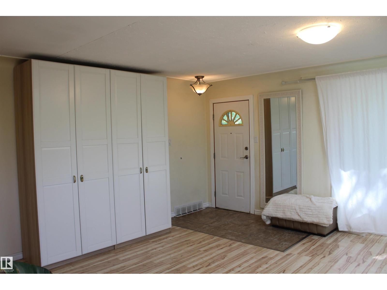 12432 134 ST NW - 7