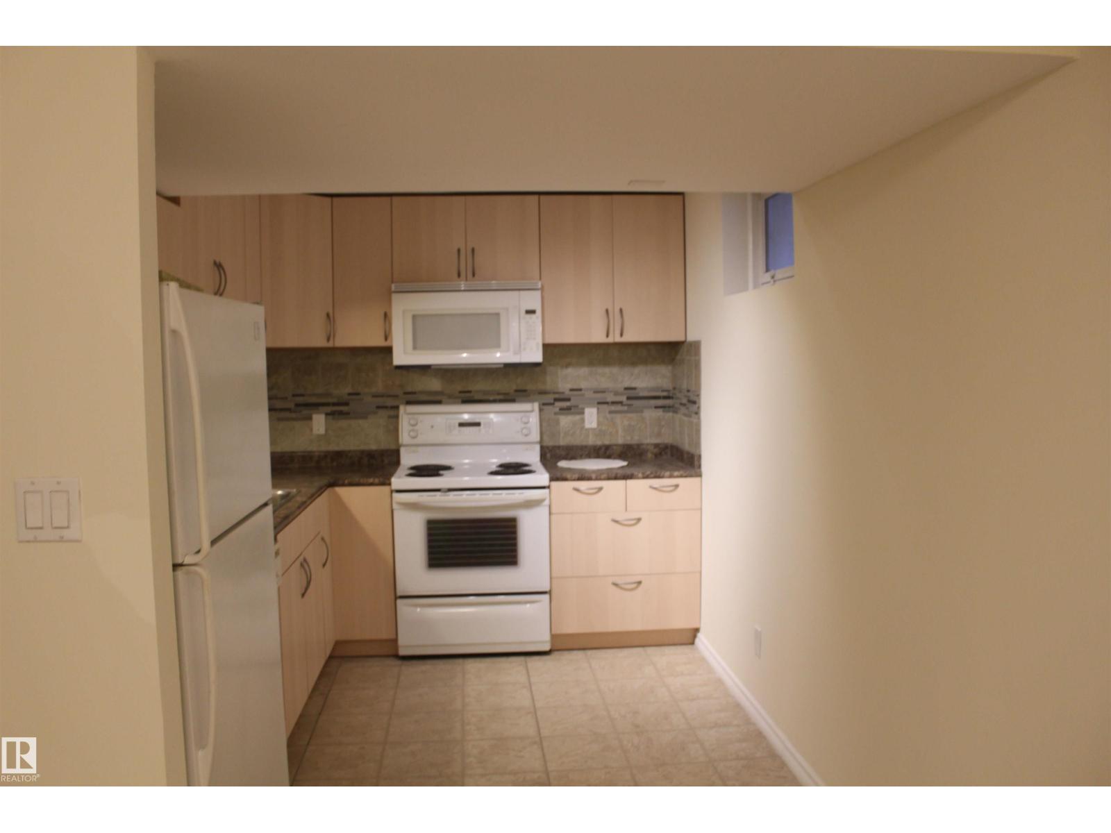 12432 134 ST NW - 34