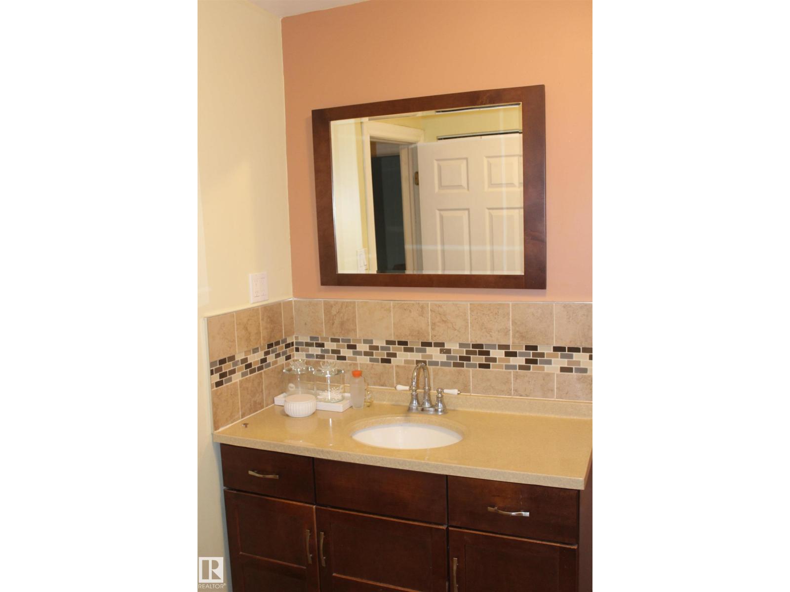 12432 134 ST NW - 30