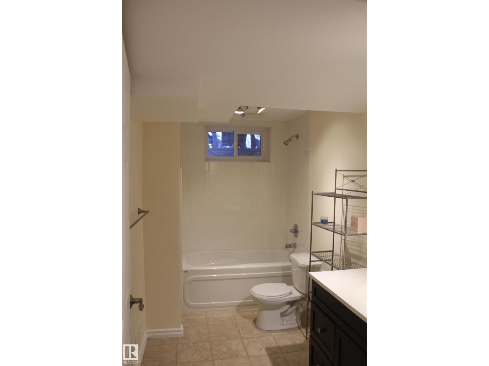 12432 134 ST NW - 29