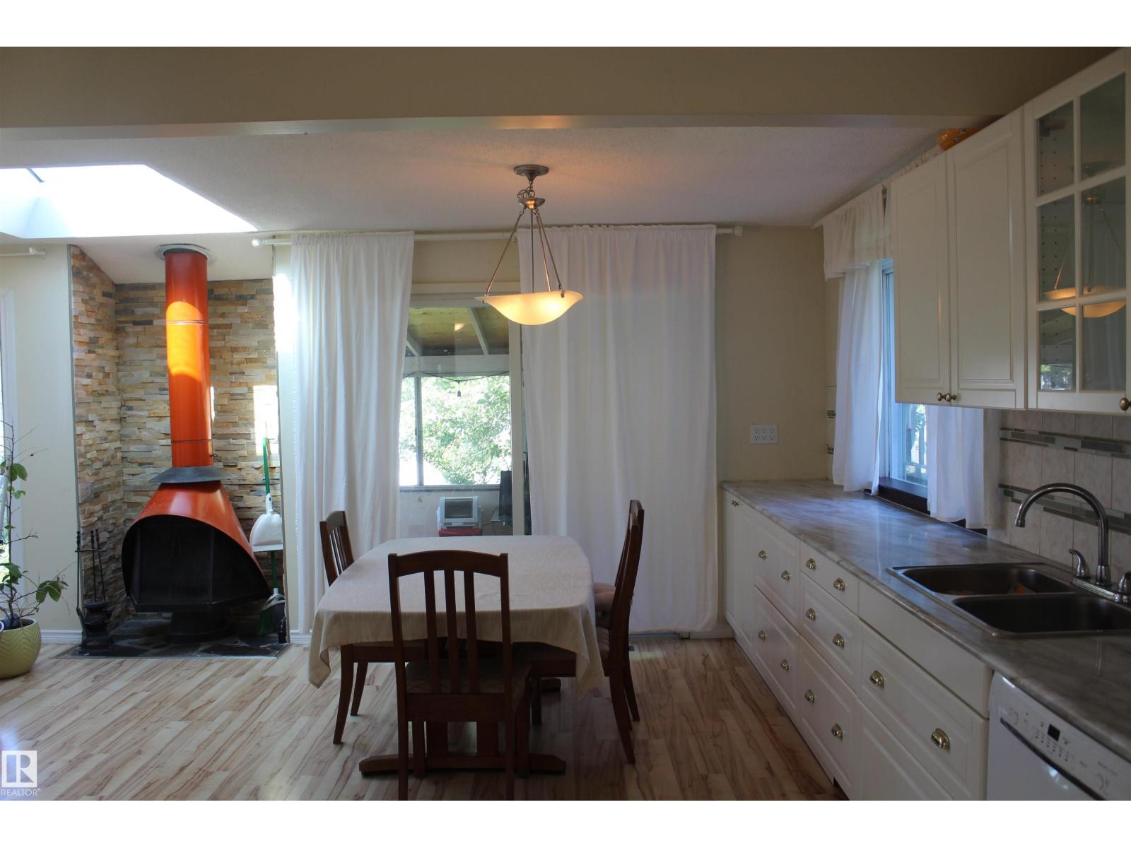 12432 134 ST NW - 12