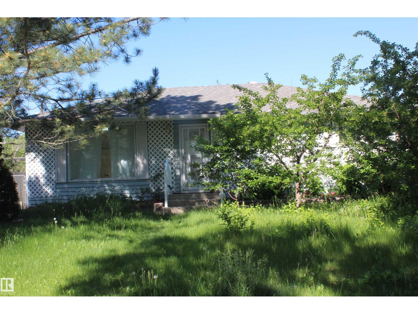 12432 134 ST NW - 57