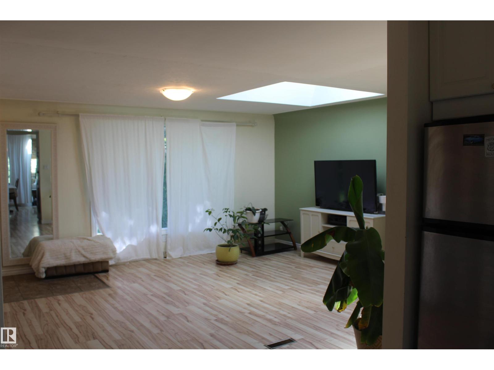 12432 134 ST NW - 3