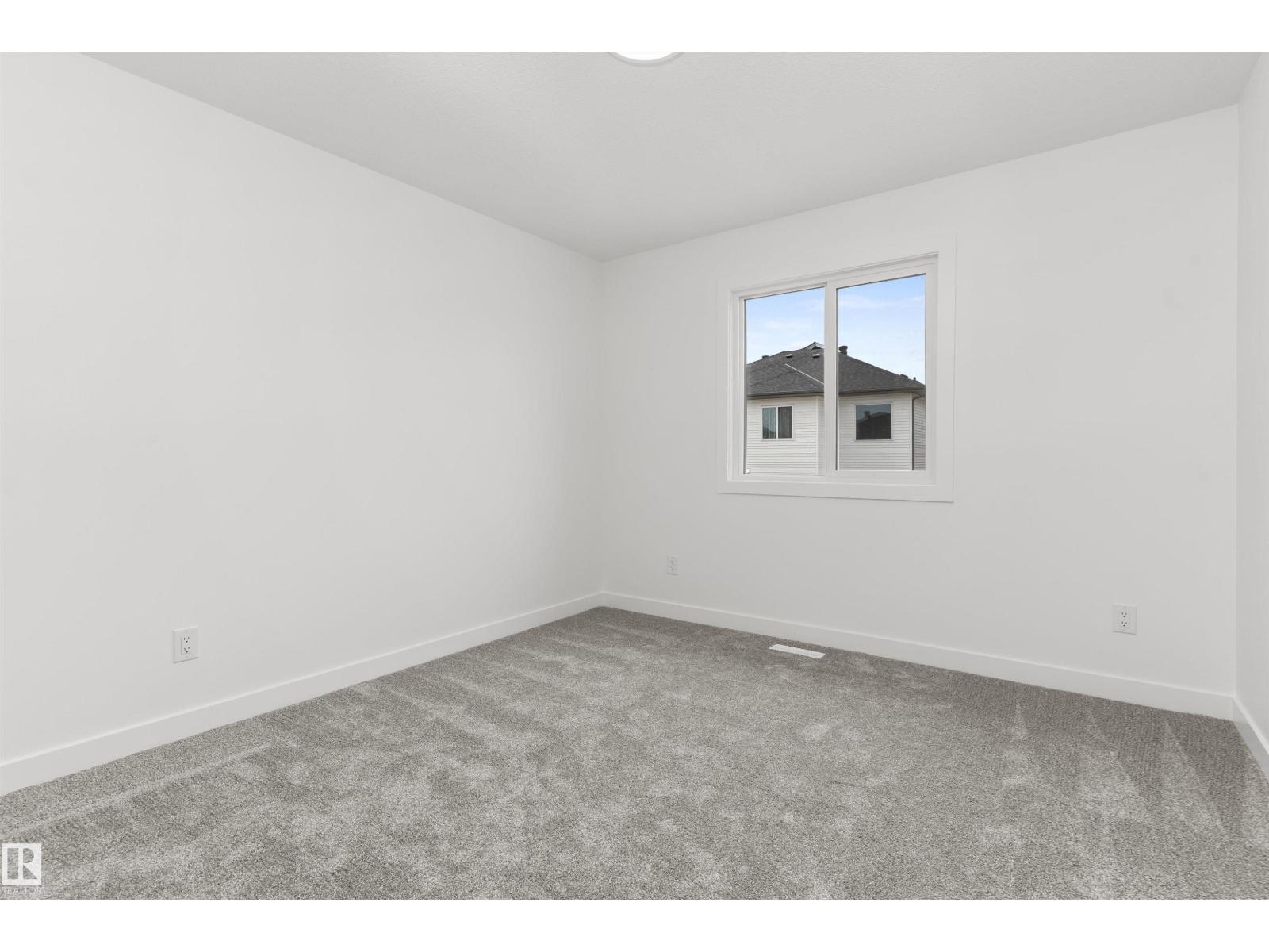 934 18 AV NW — photo 21