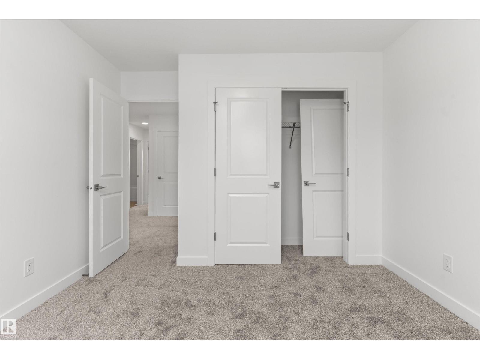 934 18 AV NW — photo 22