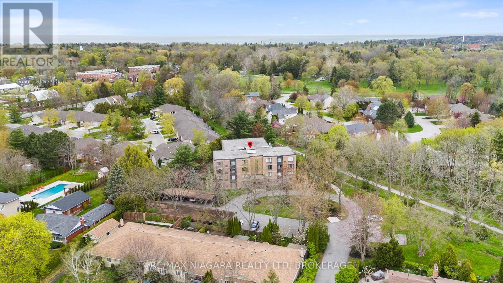 #403 61 PAFFARD STREET - 18