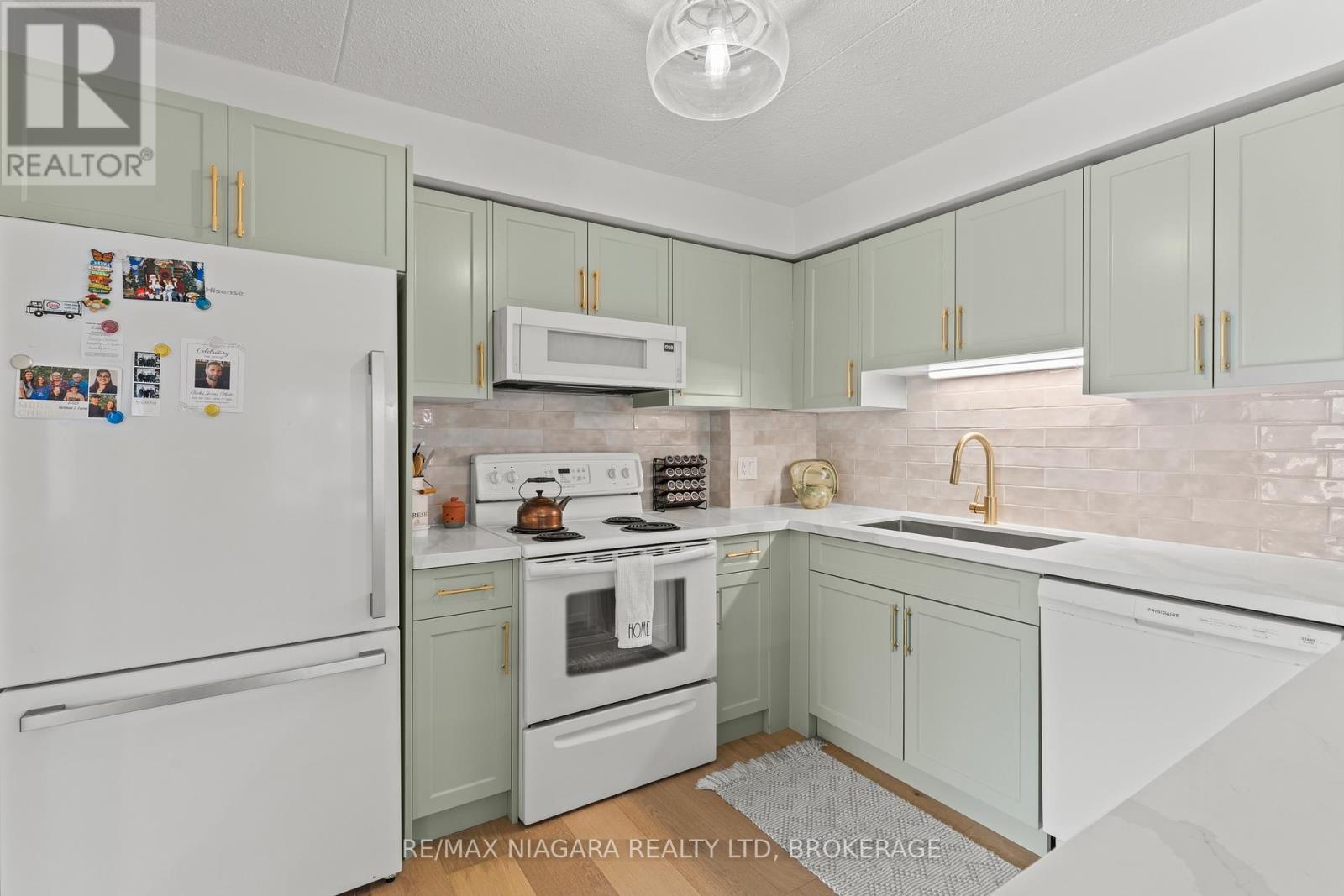 #403 61 PAFFARD STREET - 8