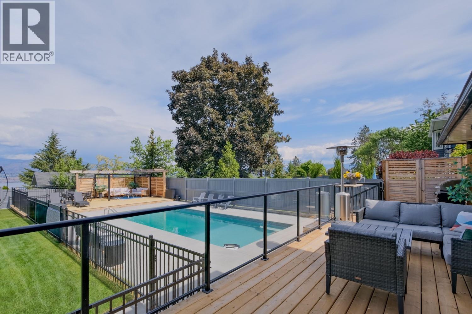  458 Curlew Drive, Kelowna