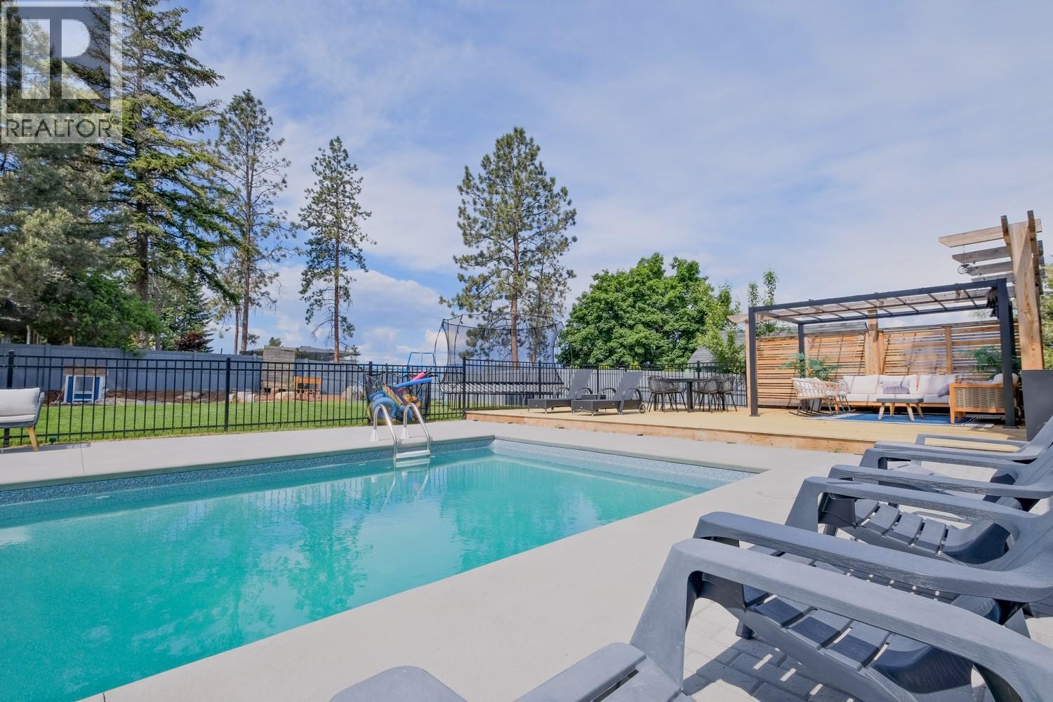  458 Curlew Drive, Kelowna