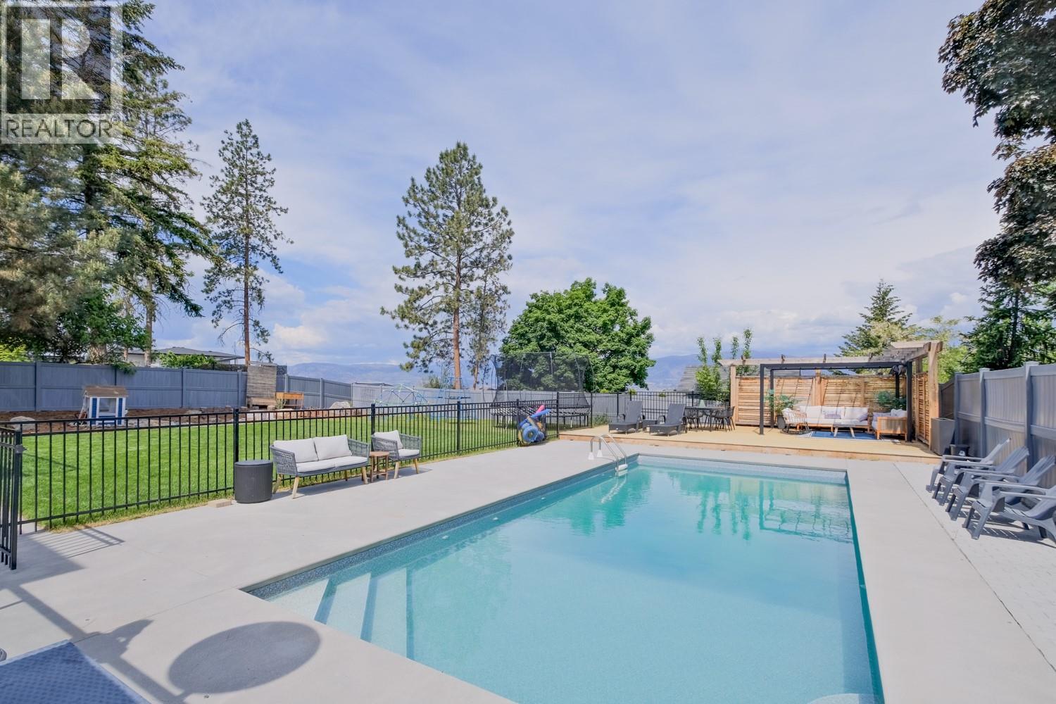  458 Curlew Drive, Kelowna