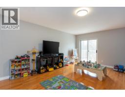 6720 Langley Court, Kelowna, BC V1P1A4 Photo 39
