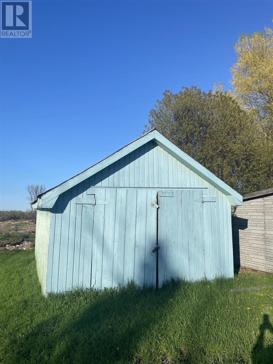 2280 Huron Line - 11