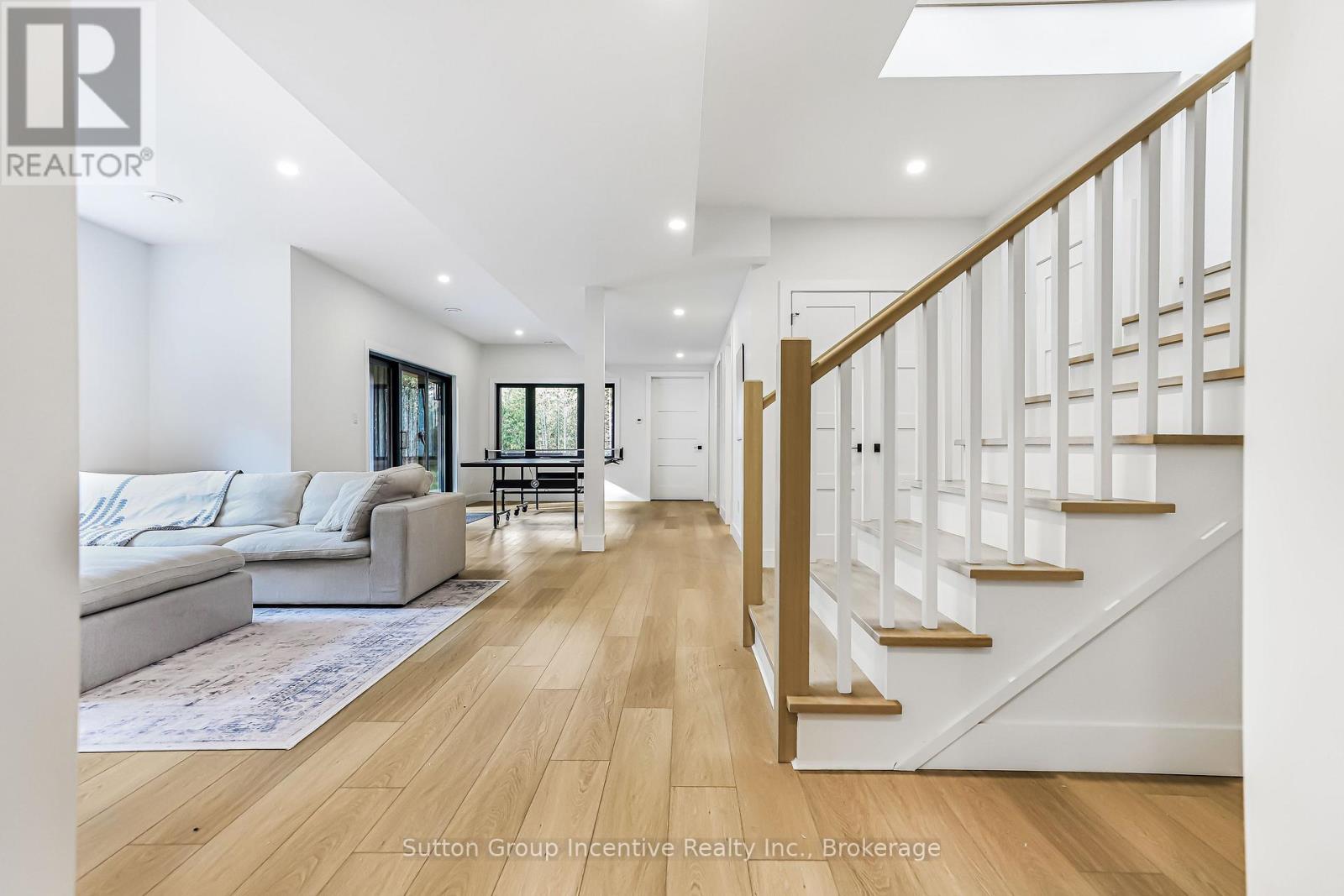 130 ST ARNAUD STREET - 33