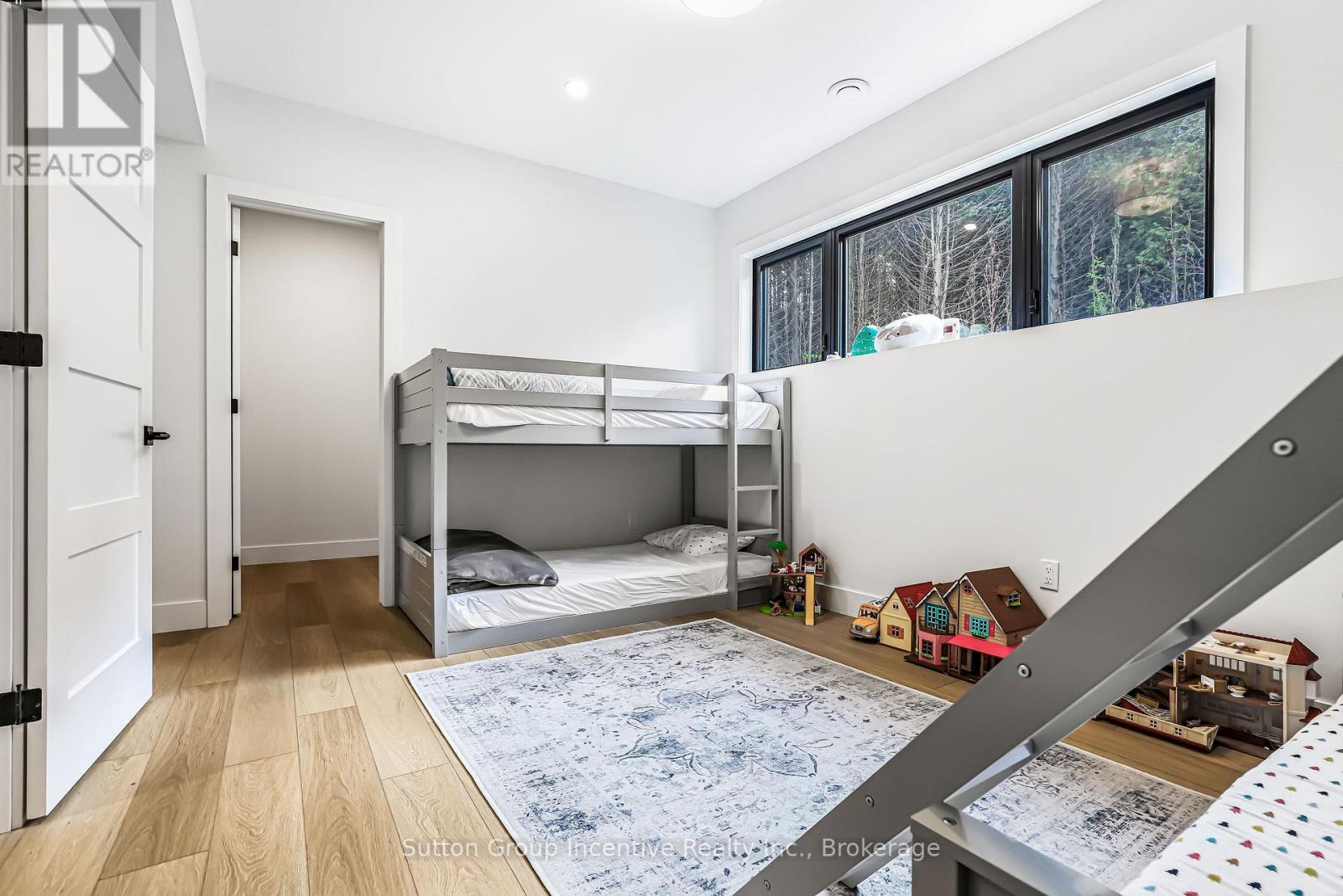 130 ST ARNAUD STREET - 43