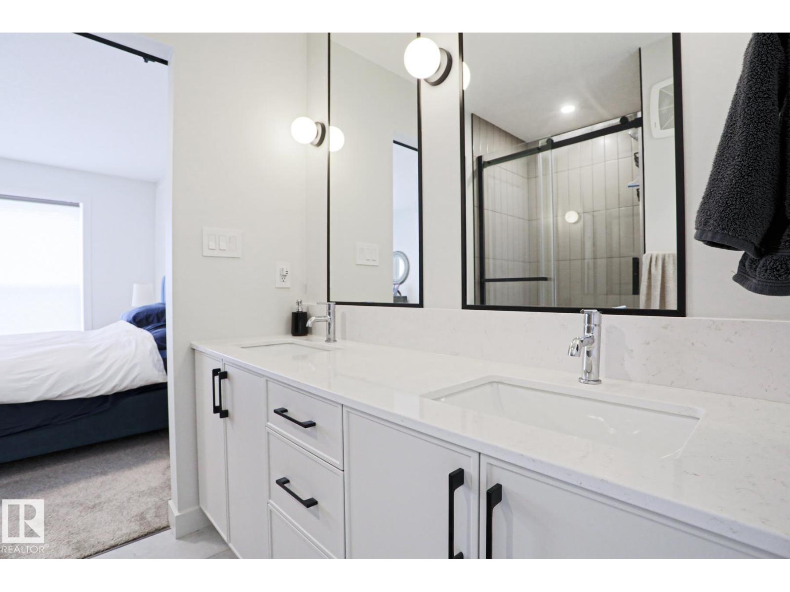 12842 121 ST NW - 20