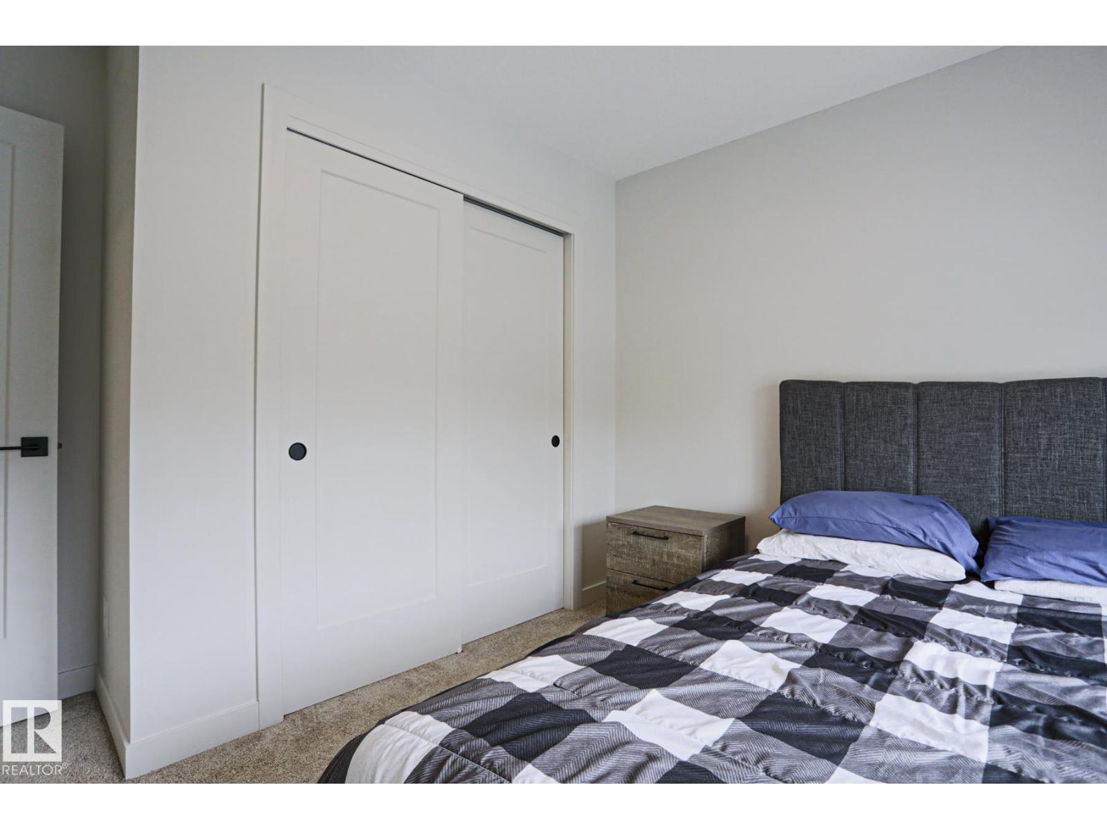 12842 121 ST NW - 29