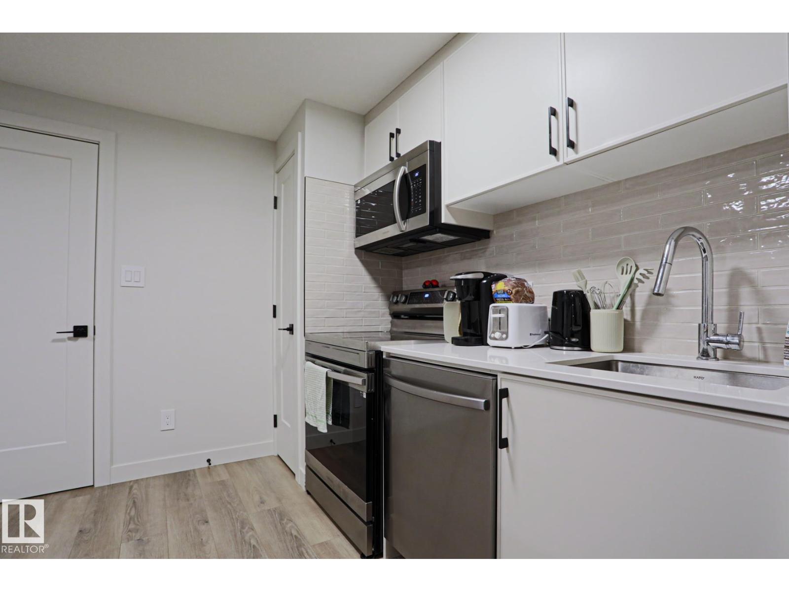 12842 121 ST NW - 33
