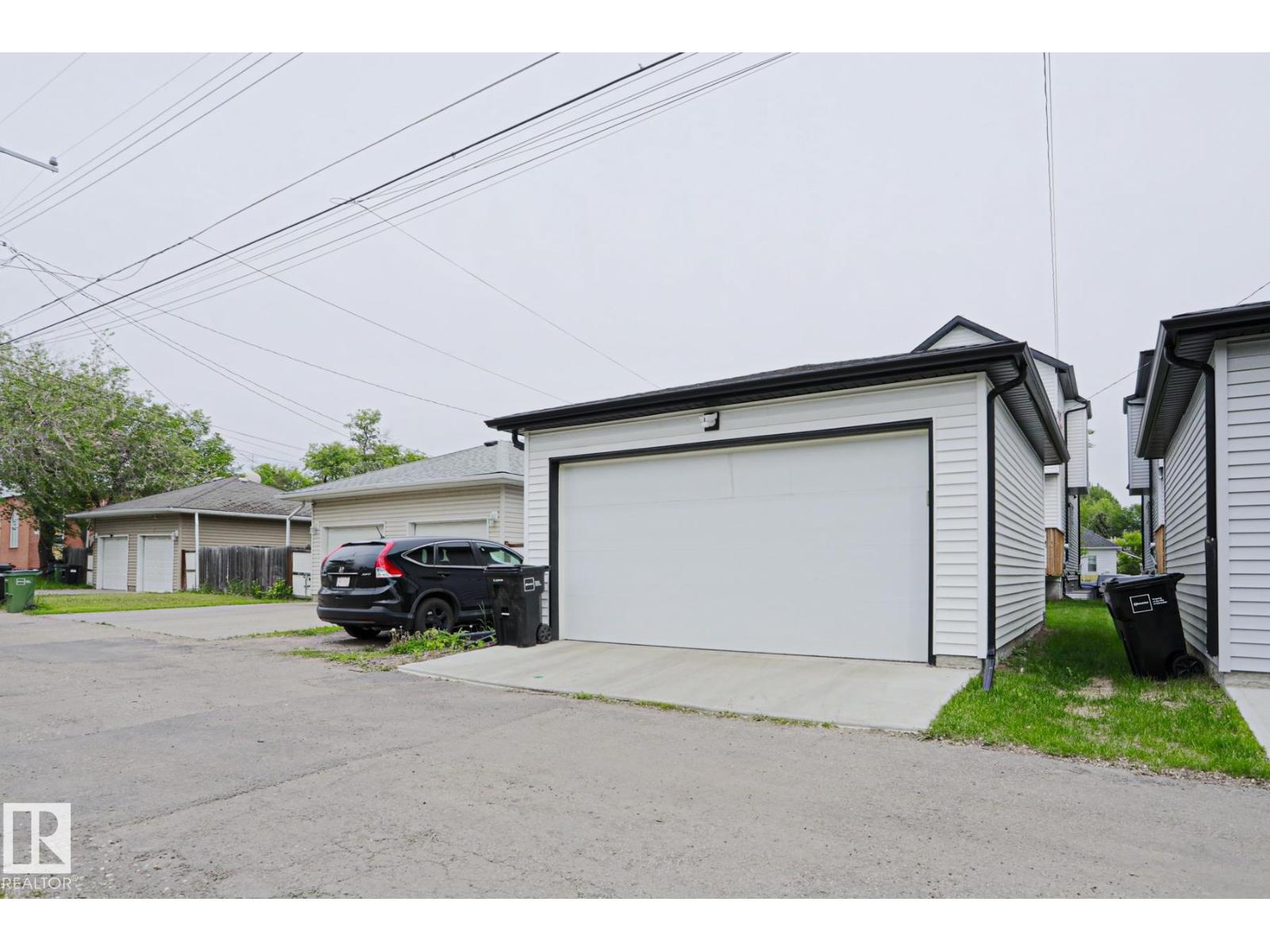 12842 121 ST NW - 47