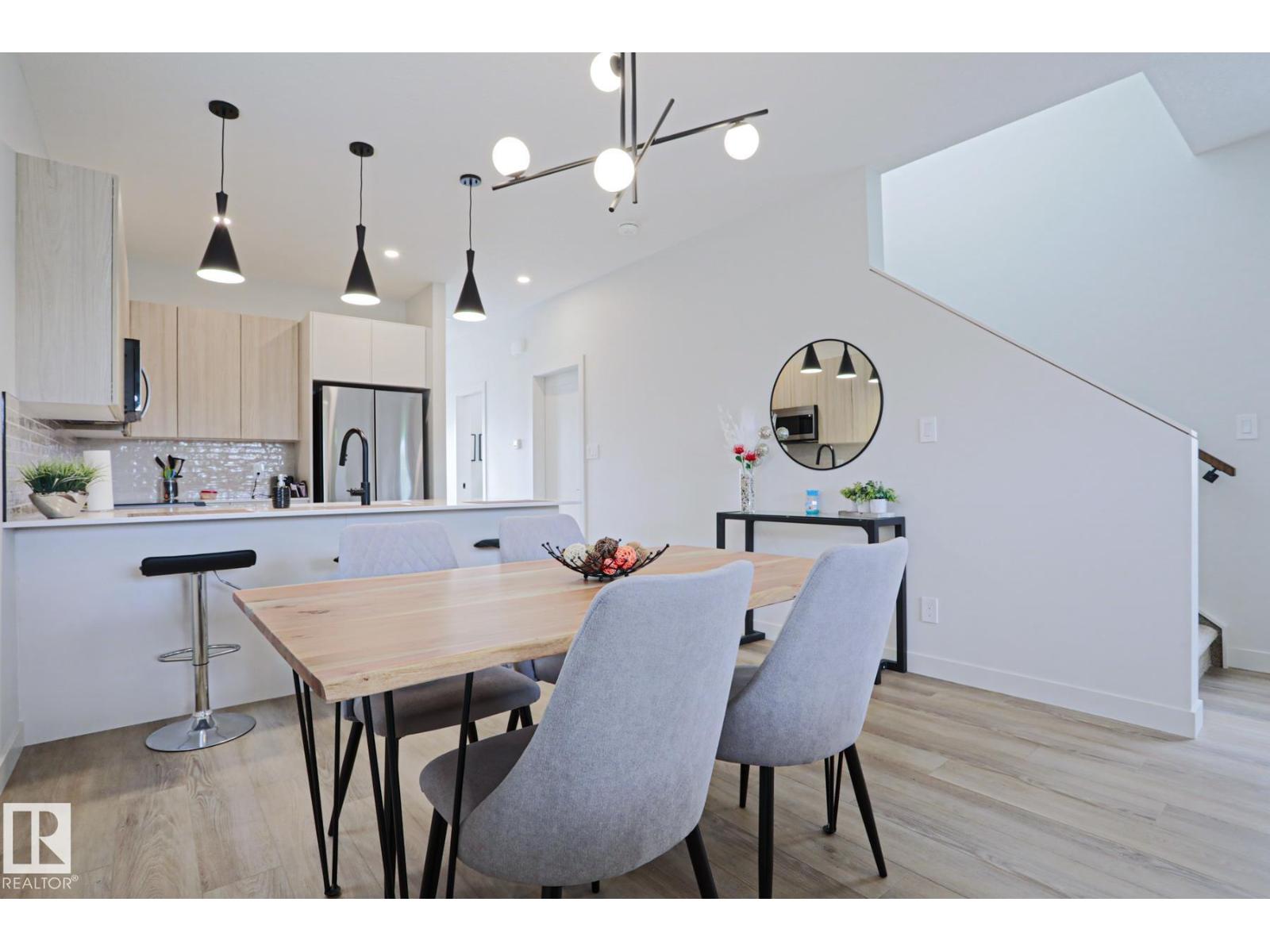 12842 121 ST NW - 8