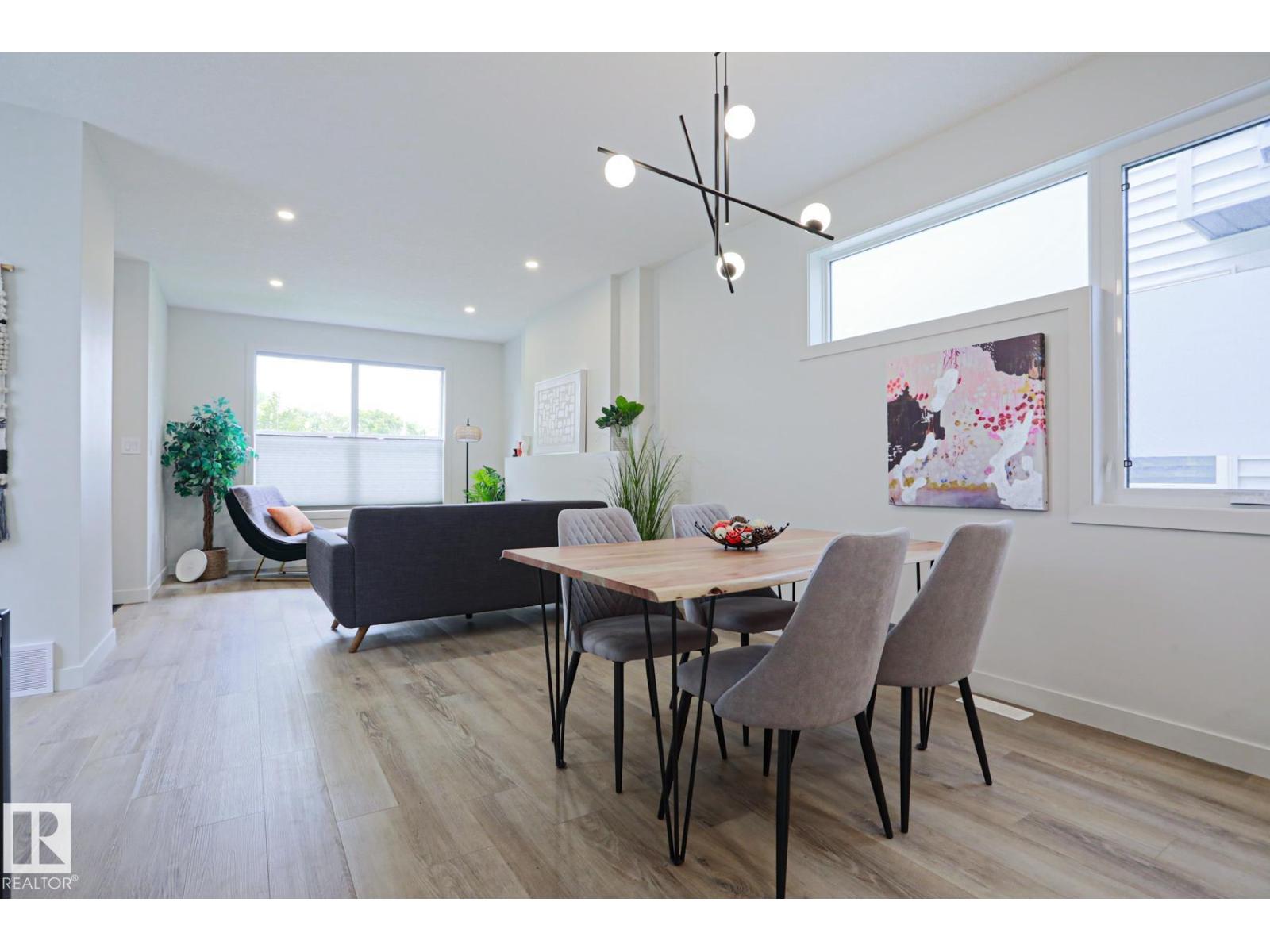 12842 121 ST NW - 9