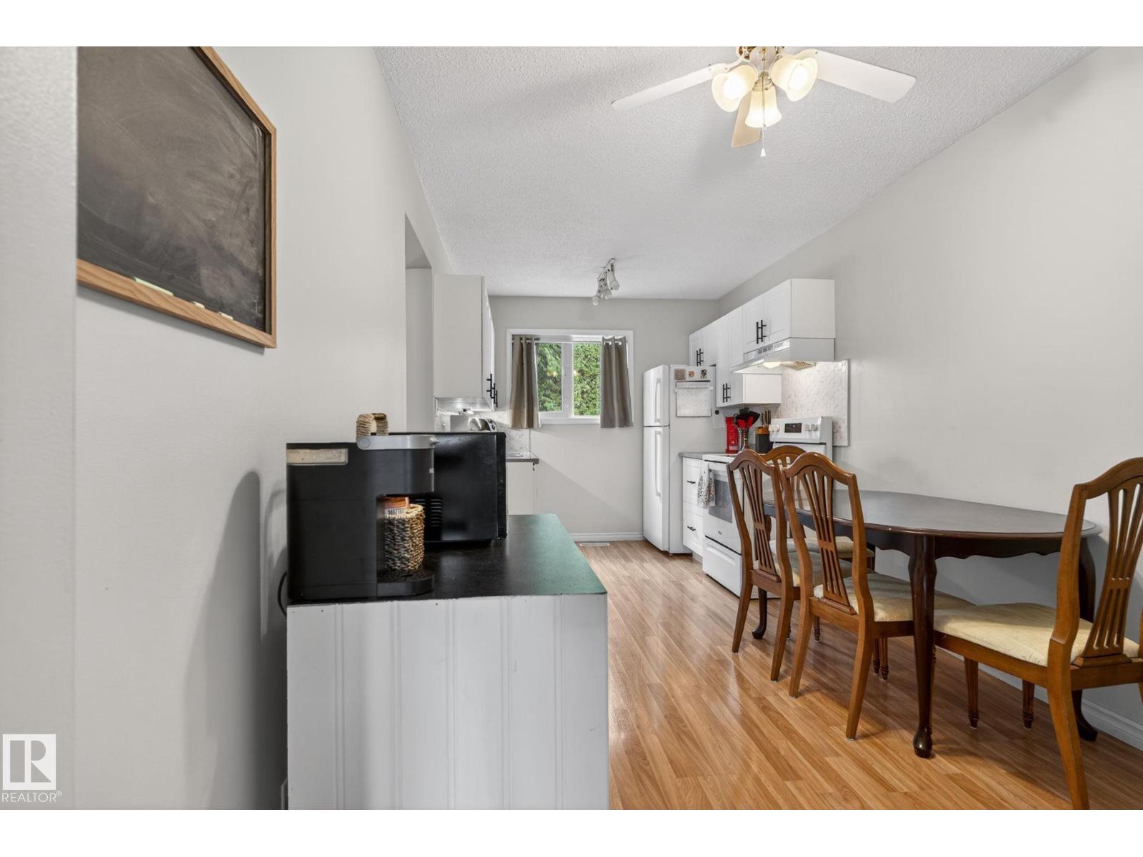 11339 22 AV NW — photo 14
