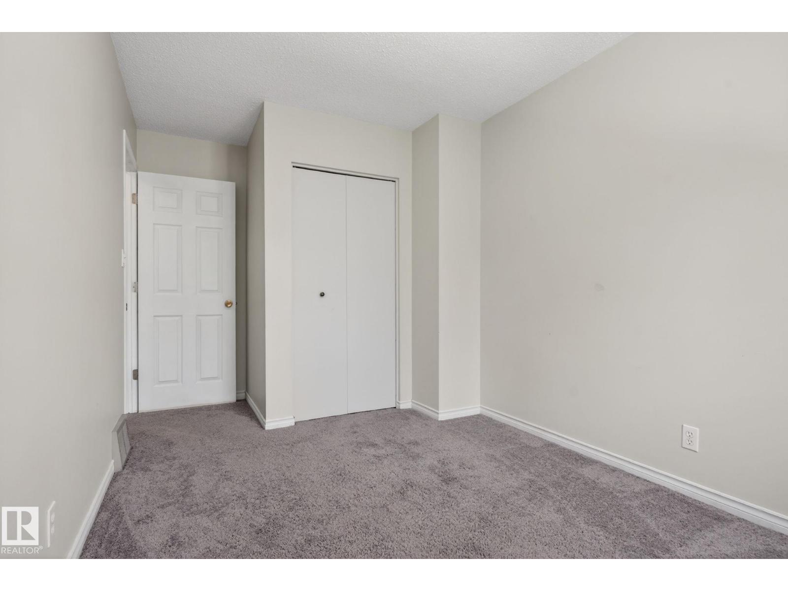 11339 22 AV NW — photo 34