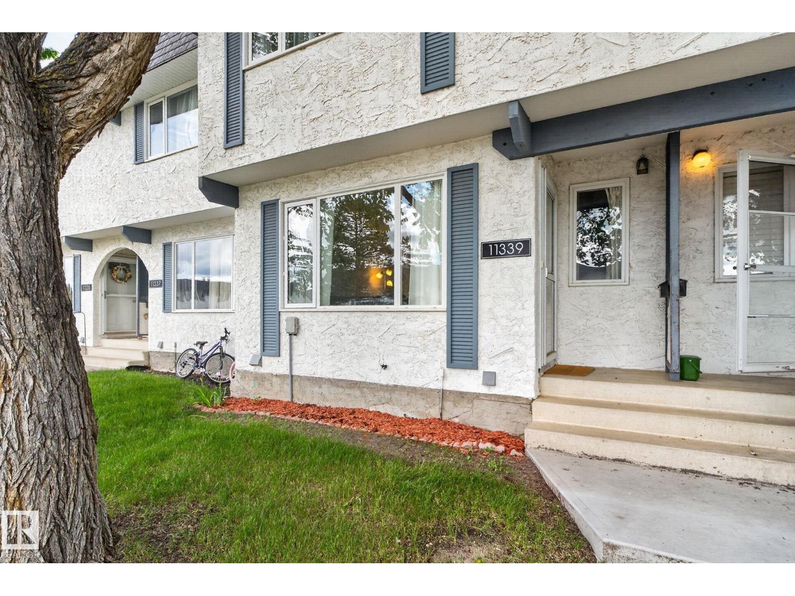 11339 22 AV NW — photo 50