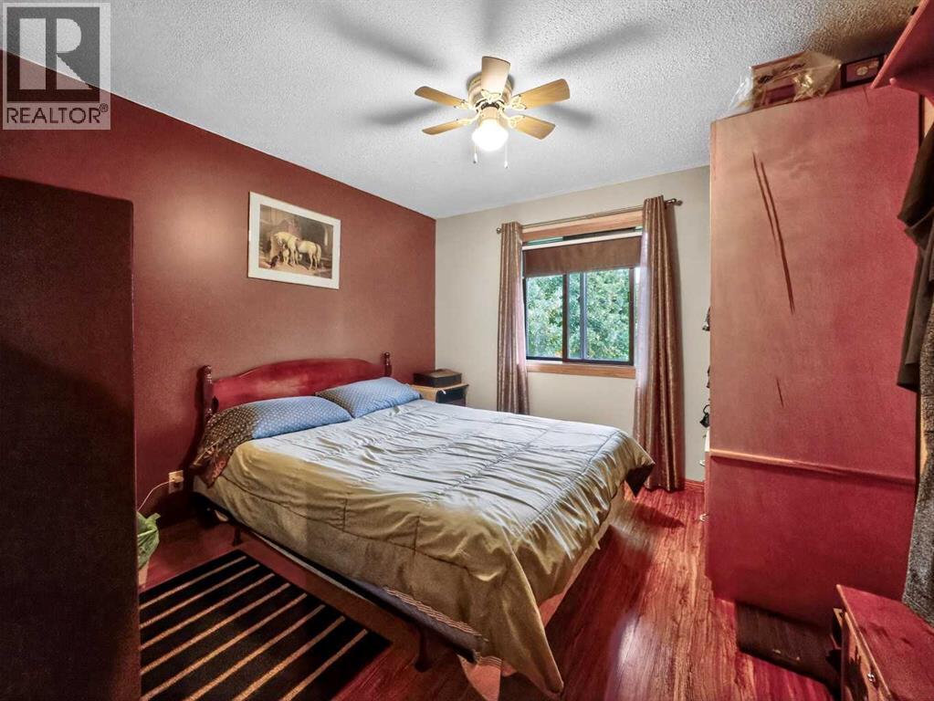 17035 Township Road 1092 - 13