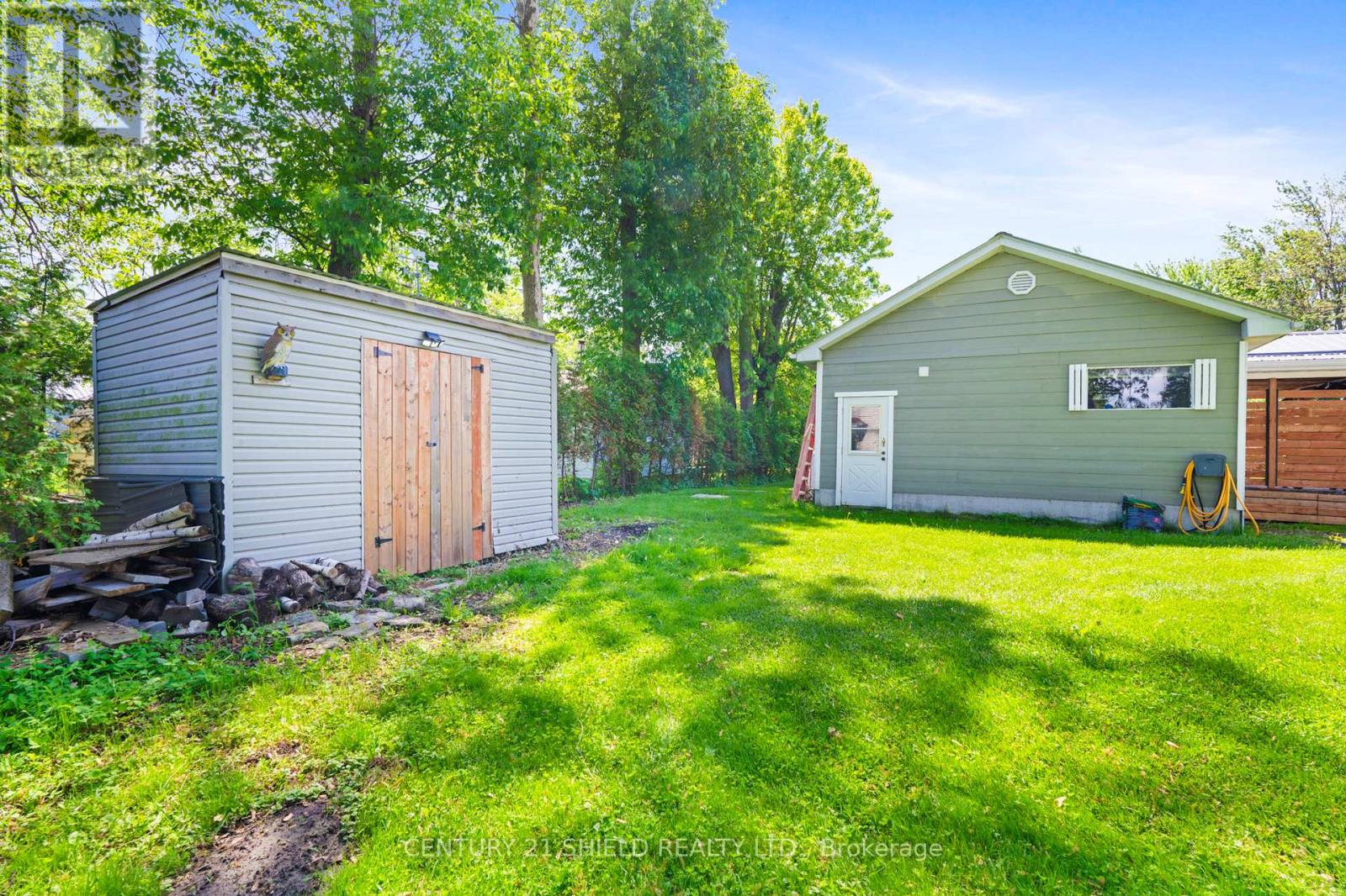 6235 MAPLE AVENUE - 13