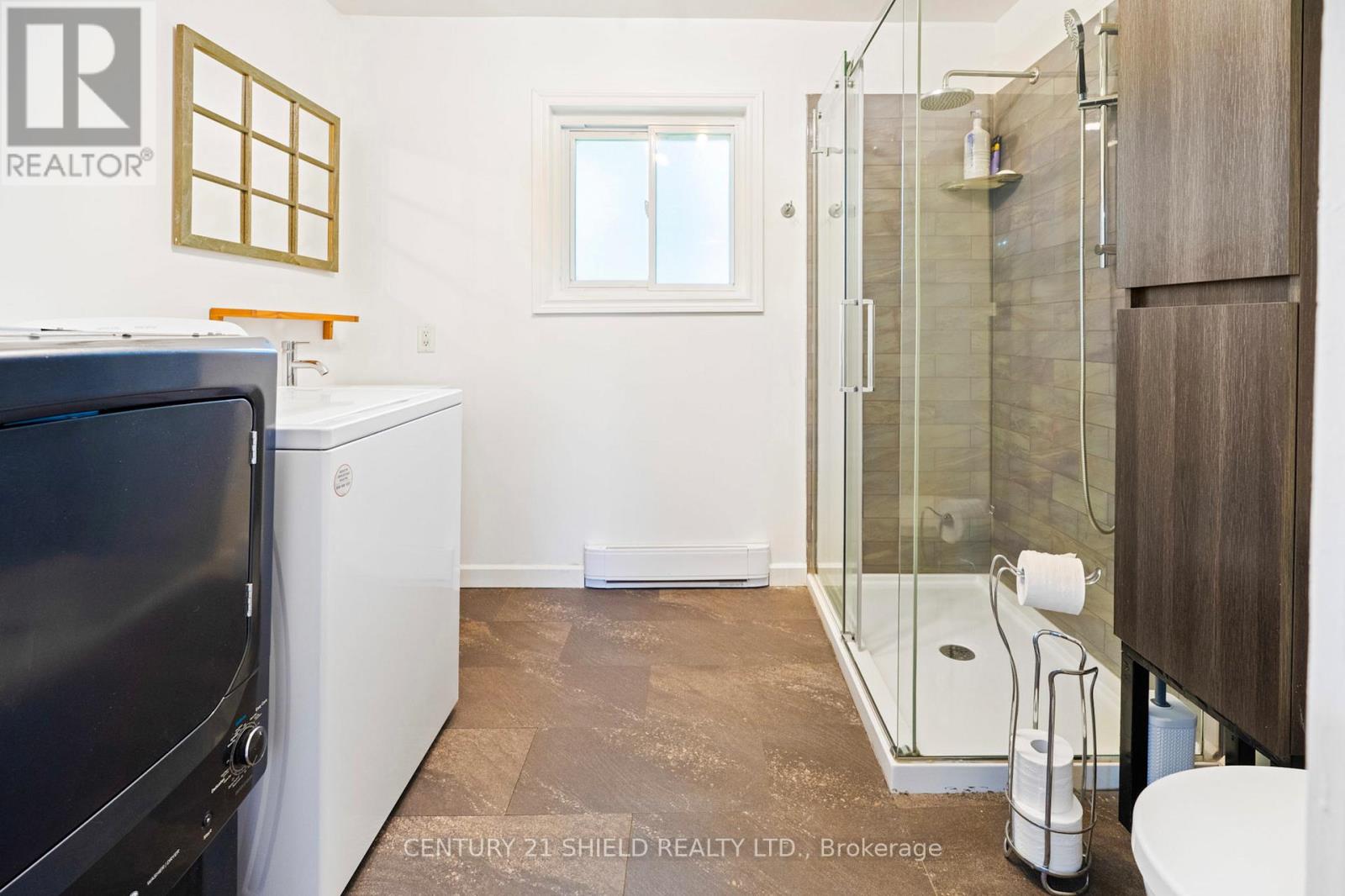 6235 MAPLE AVENUE - 30