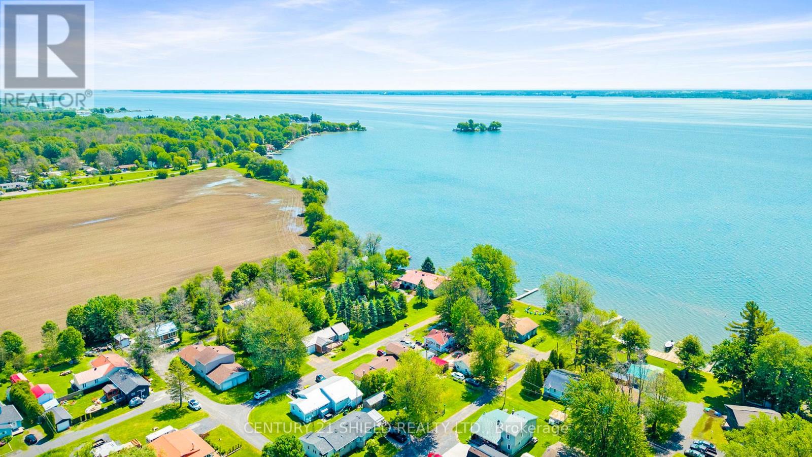 6235 MAPLE AVENUE - 8