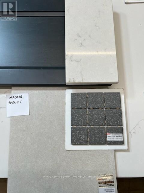 23 ESSENCE LANE - 6