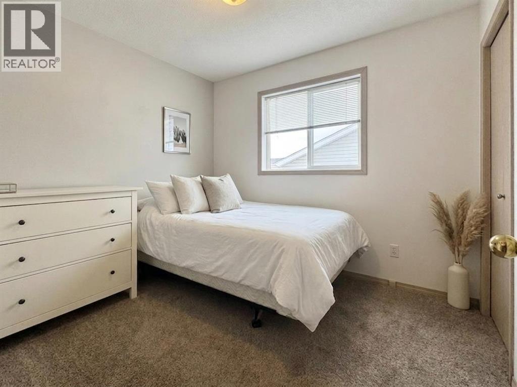82 Harvard Crescent W - 20