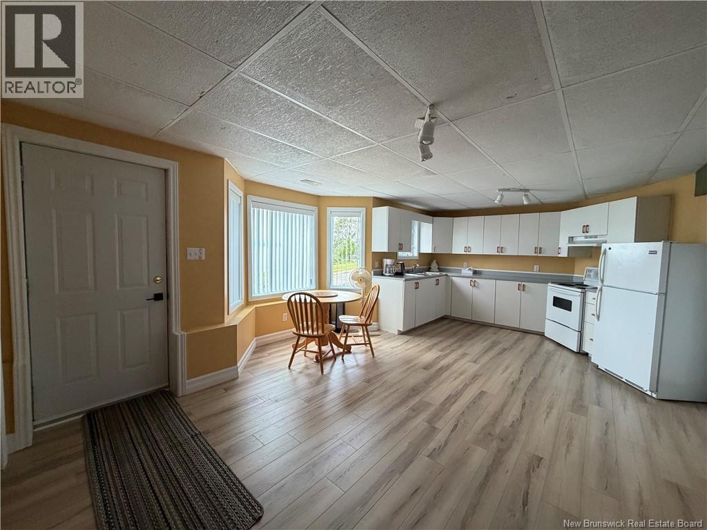 275 Vanier Street - 24