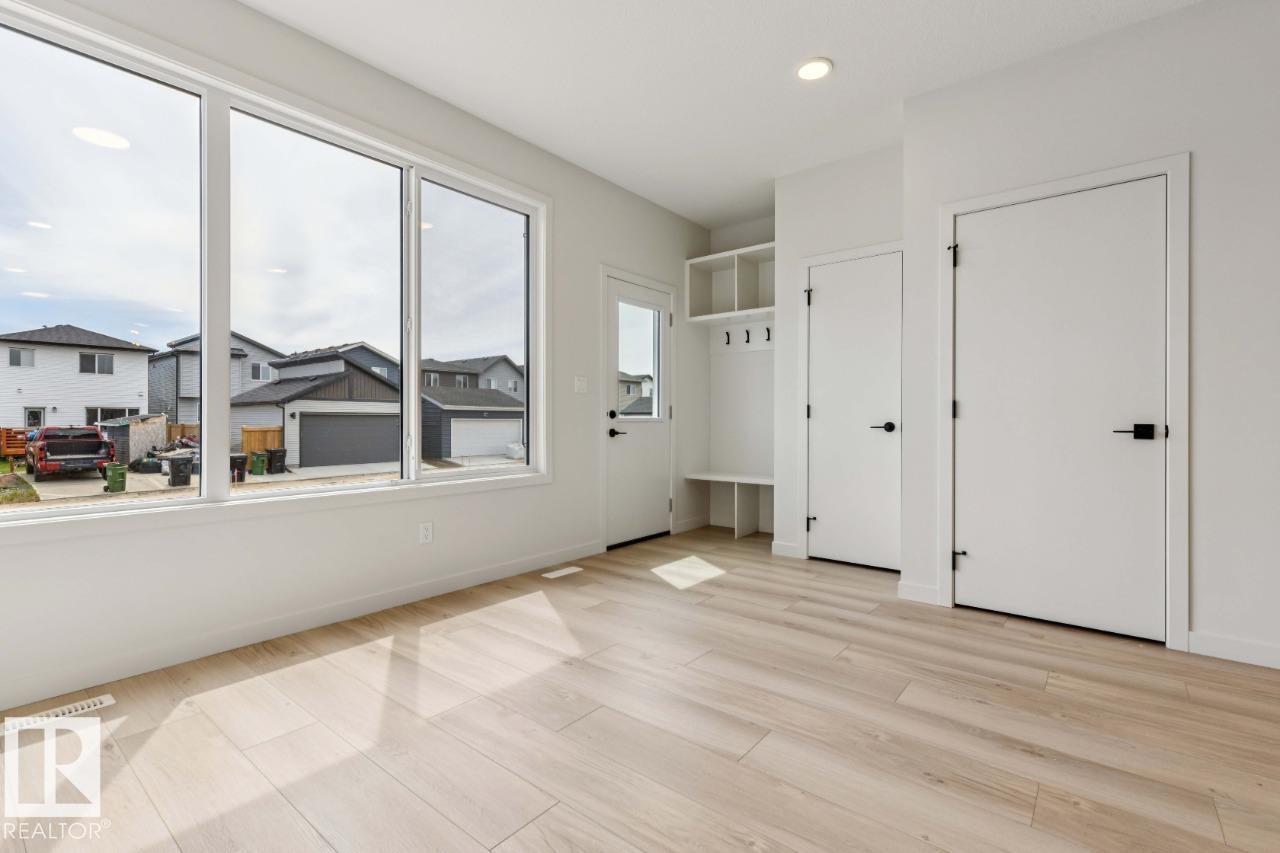 2327 160 ST SW — photo 12