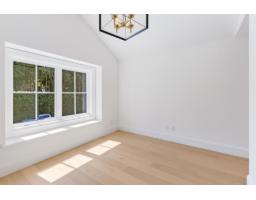 12641 15 Avenue, Surrey, BC V4A1K2 Photo 25