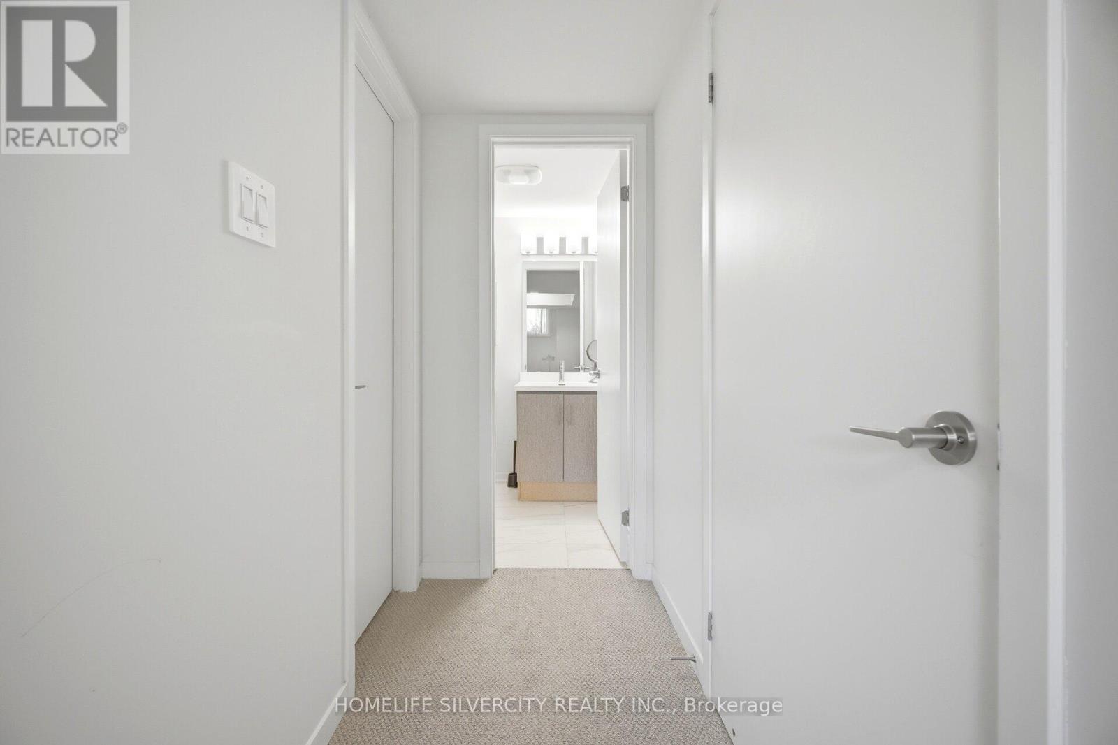 #13 11 HONEYCRISP CRESCENT - 23