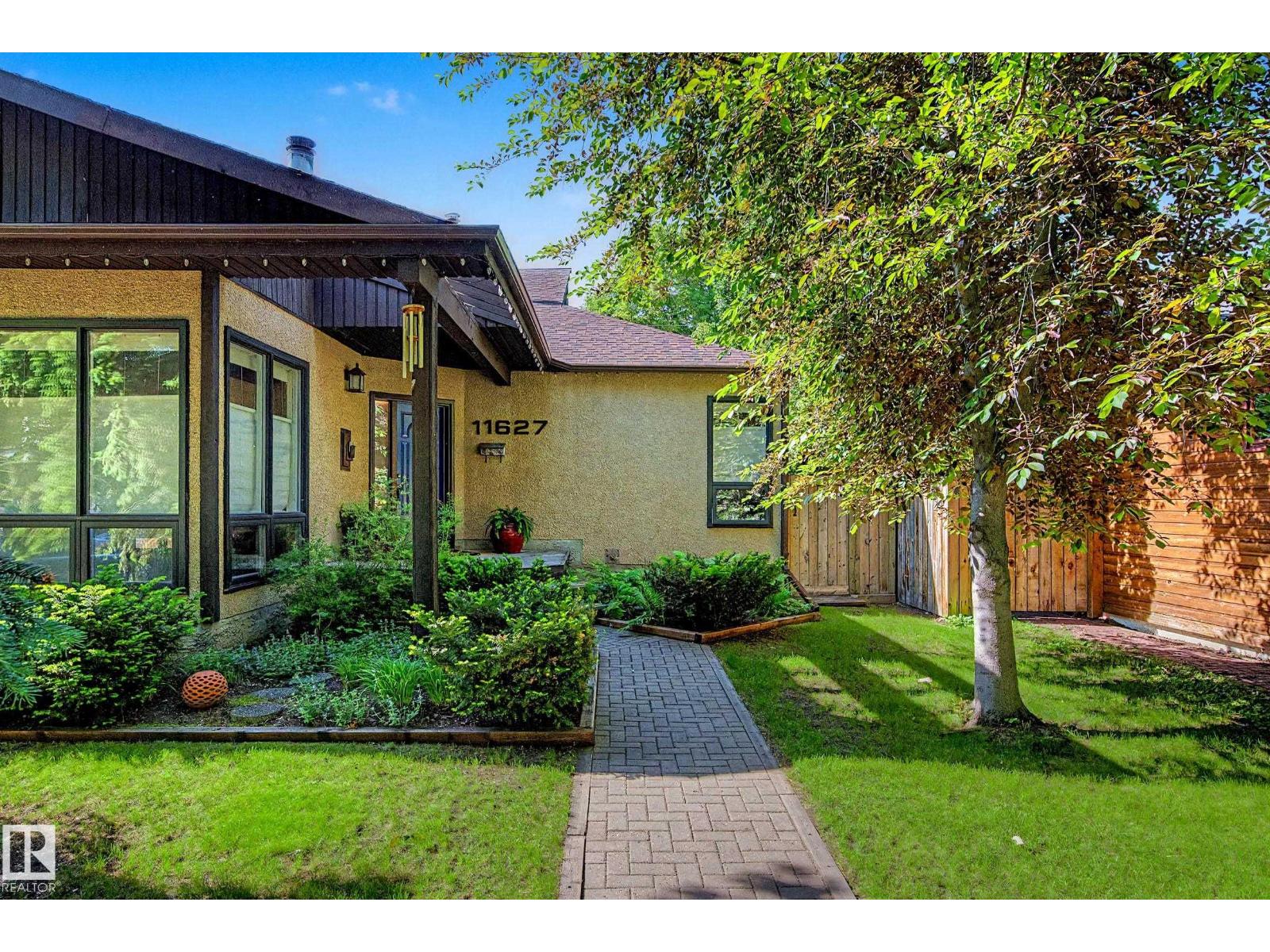 11627 76 AV NW - photo 4