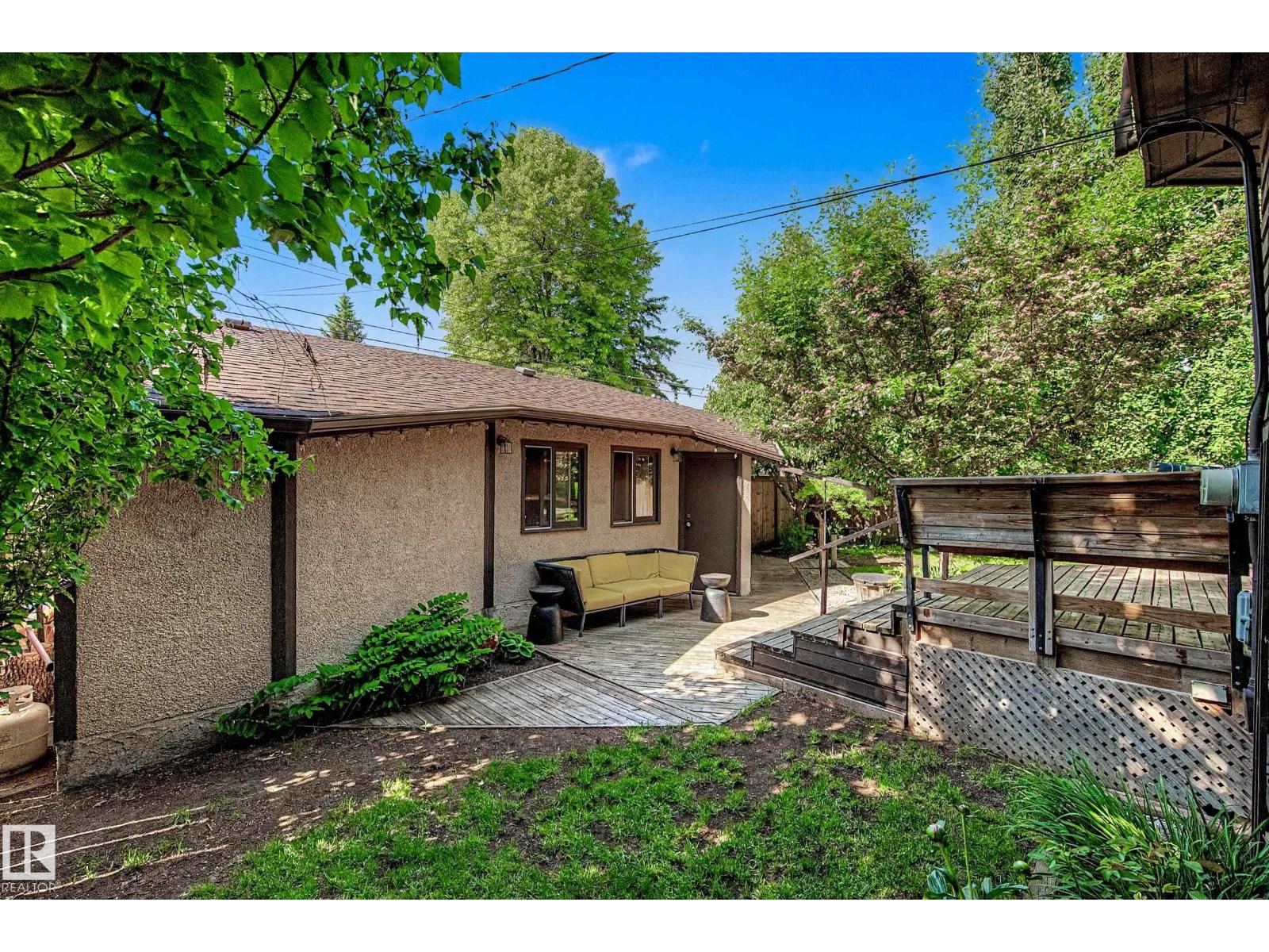 11627 76 AV NW — photo 57