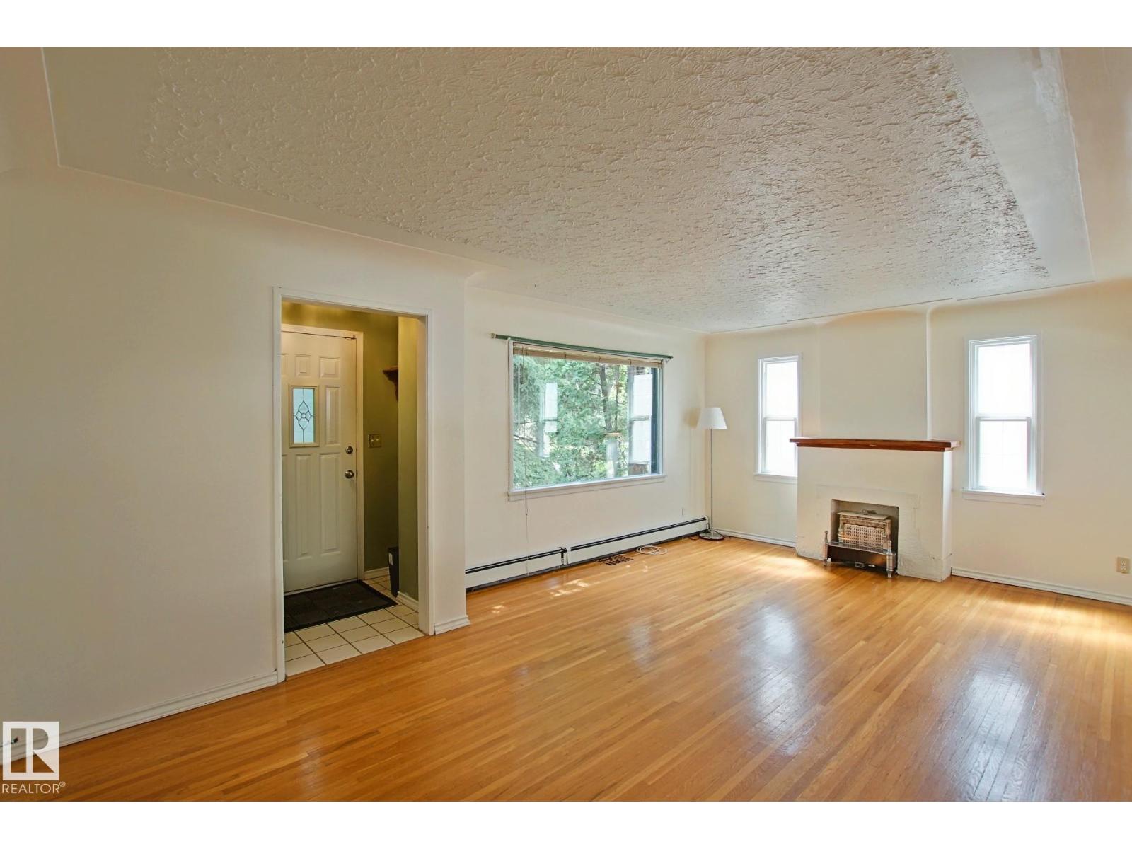 11242 56 ST NW - photo 2