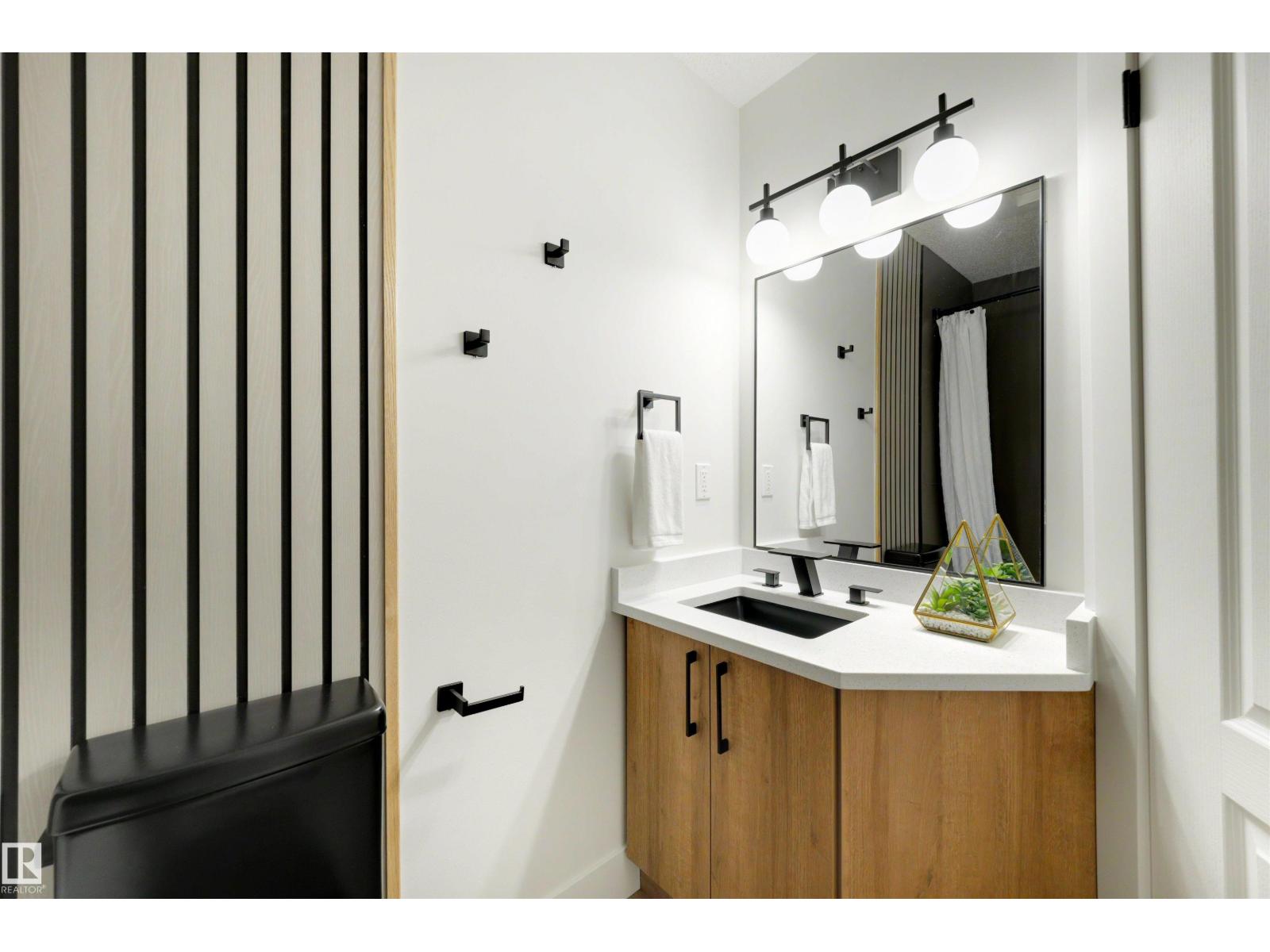 12611 47 ST NW — photo 11