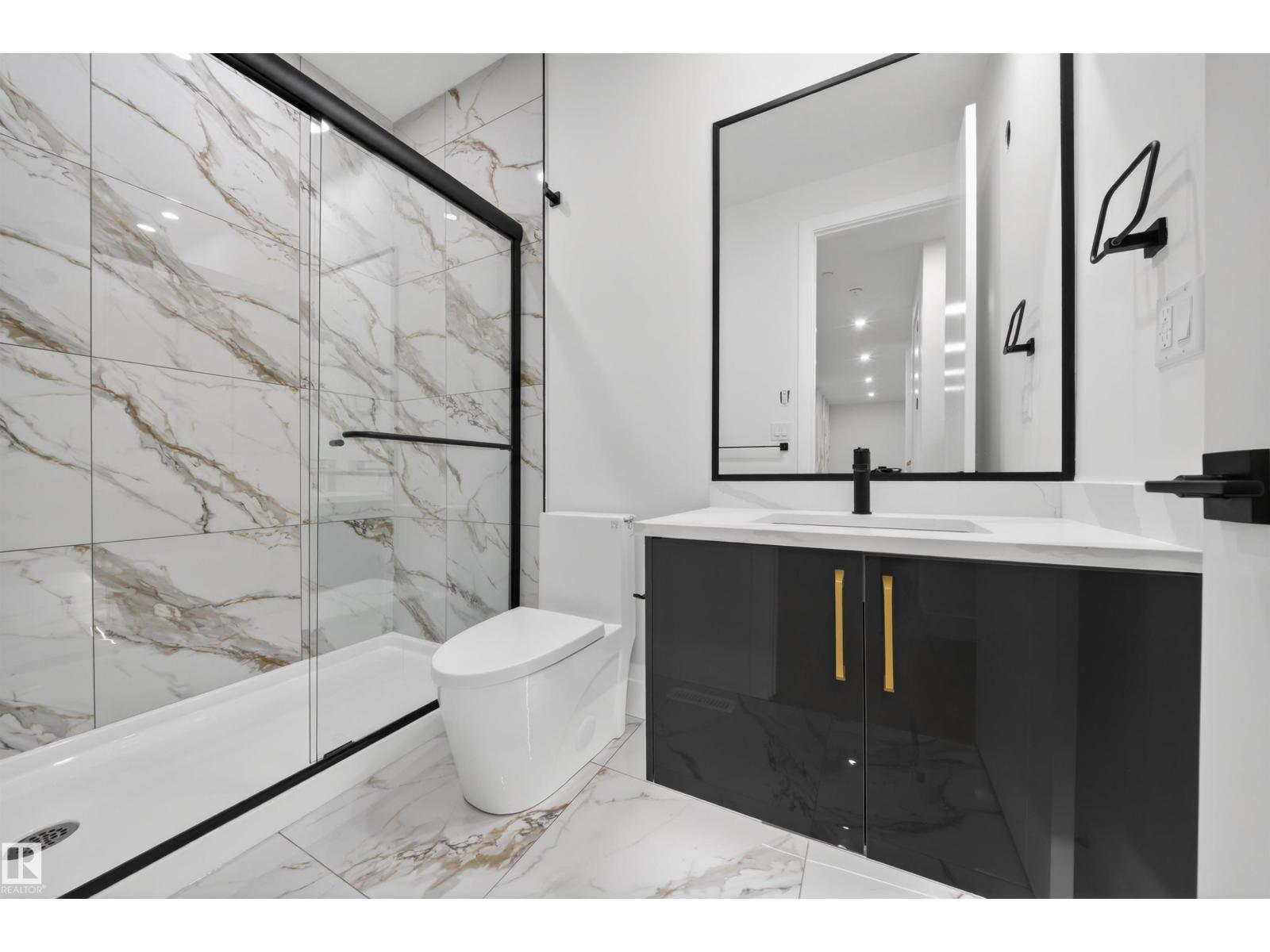 6390 17 ST NE - 16