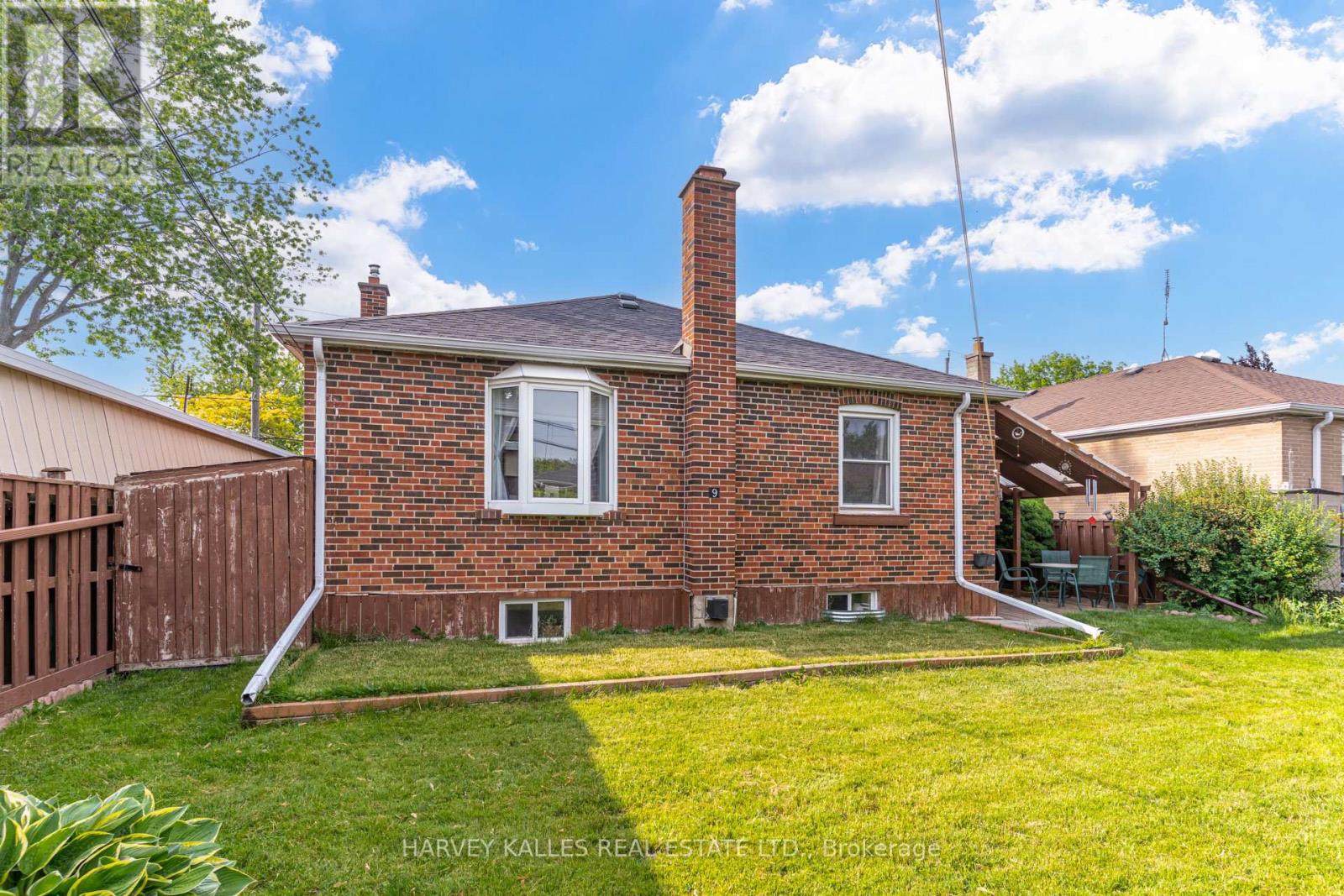 9 SEALCOVE DRIVE - 27