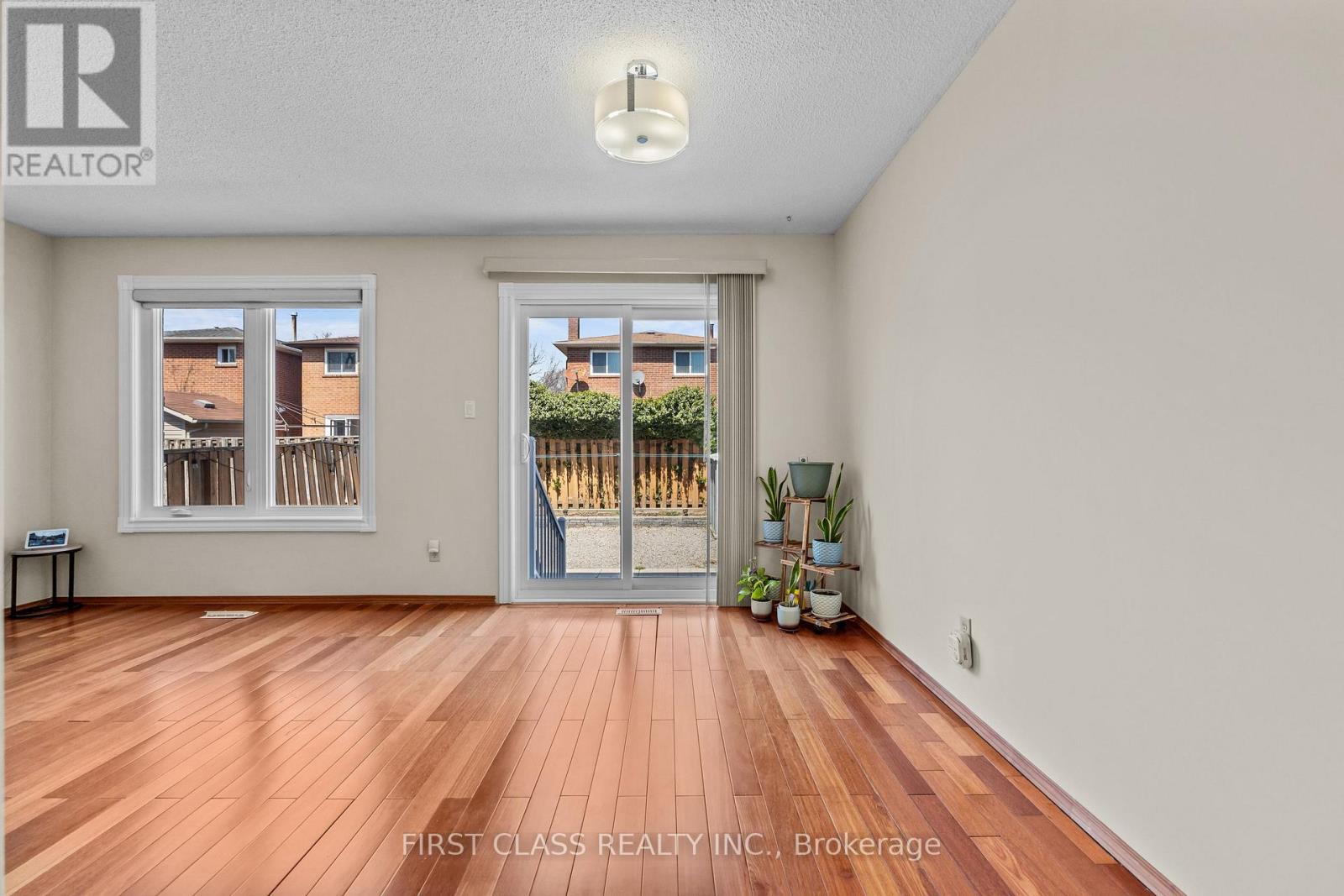 4213 BEACON LANE - 18