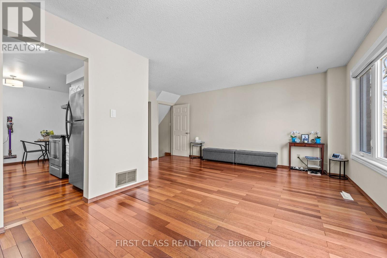 4213 BEACON LANE - 19