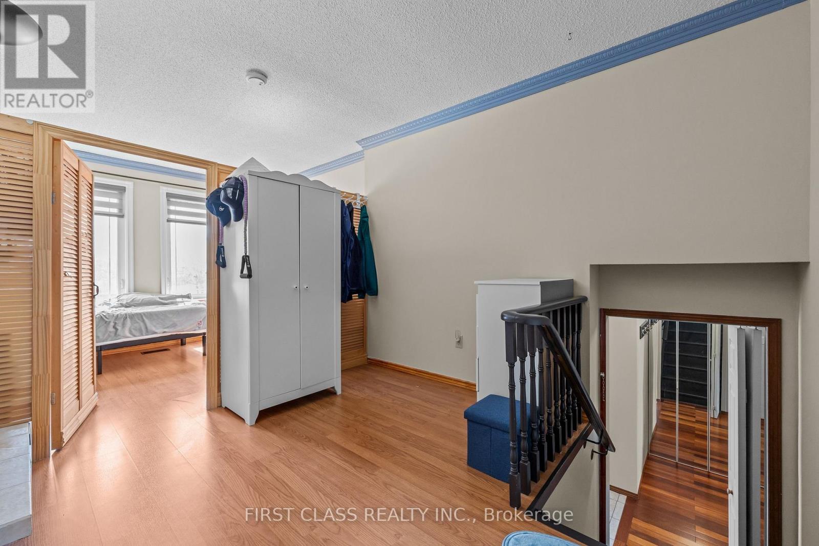 4213 BEACON LANE - 4