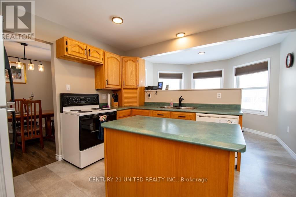 236 FRIENDLY ACRES ROAD - 20