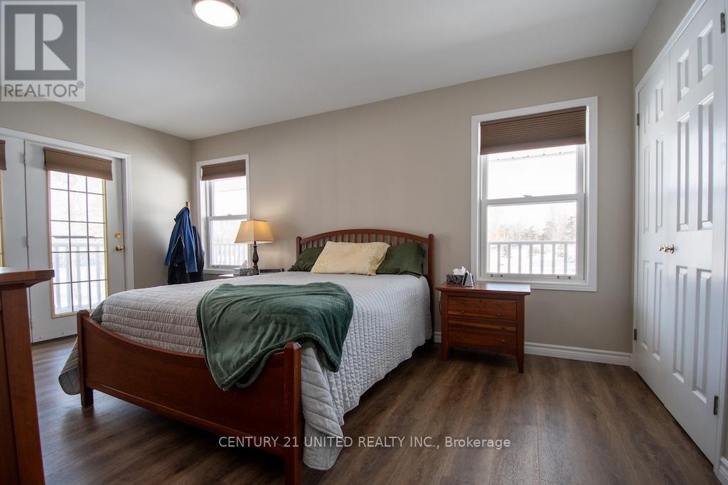 236 FRIENDLY ACRES ROAD - 23